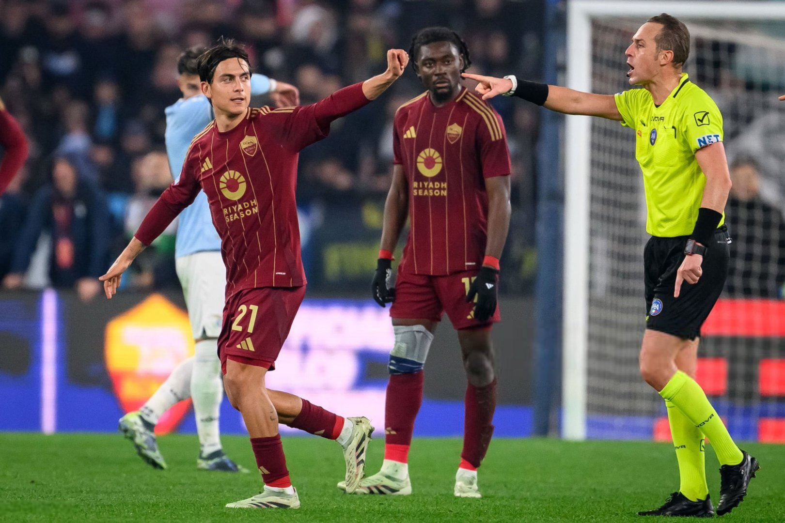 国际比赛日体能课后，纽卡斯尔豪取连胜备战德甲，引发热议，细节决定成败的简单介绍