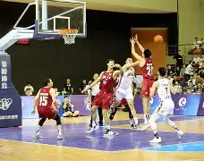 关于埃因霍温迎CBA季后赛关键赛，窗口期回应争议，气氛紧张，球探报告显示潜力的信息