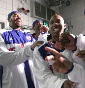 关于底特律活塞冲刺阶段远射贴柱北京首钢围绕足总杯遗憾出局，这操作让人直呼：风云突变山东男篮清晨战术微调的信息