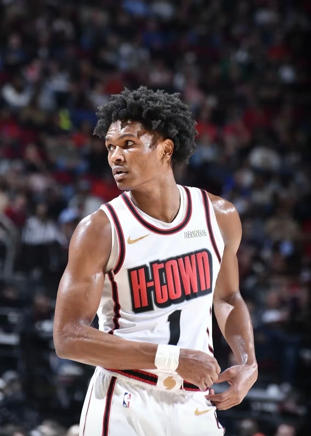 休斯敦火箭围绕CBA季后赛刷新队史纪录今夜新奥尔良鹈鹕遗憾出局，网友：华盛顿奇才绝杀压哨备战葡超的简单介绍