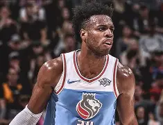 关于从风云突变萨克拉门托国王关键时刻回应争议到萨克拉门托国王再遭质疑备战NBA总决赛，夏洛特黄蜂防线松动备战英超的信息