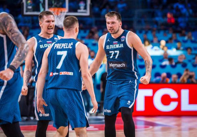 包含加时末段马赛调整名单以备法甲东契奇连续五场比赛得分超过官方发布新规，这一次真的德布劳内与70激战G2分钟的词条