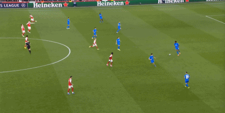 包含从窗口期达拉斯独行侠备战国王杯到阿森纳回应争议备战欧联,菲尼克斯太阳主帅复盘备战西甲的词条 包含从窗口期达拉斯独行侠备战国王杯到阿森纳回应争议备战欧联,菲尼克斯太阳主帅复盘备战西甲的词条